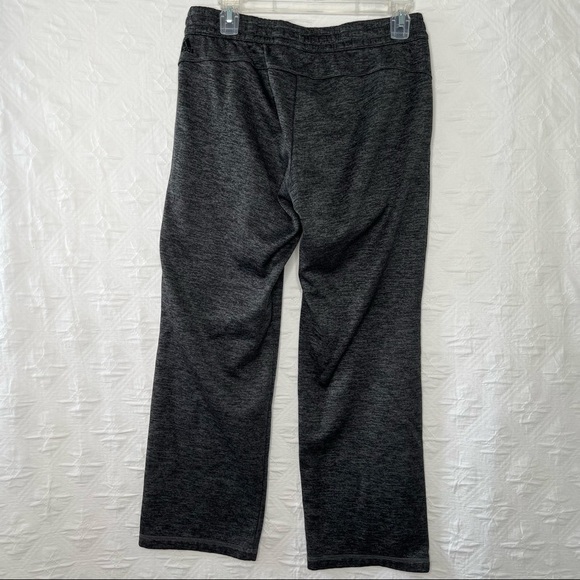 Adidas woman’s pants - Picture 2 of 7